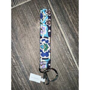 New Vera Bradley Lisbon Medallion Cool Wrist Key Chain